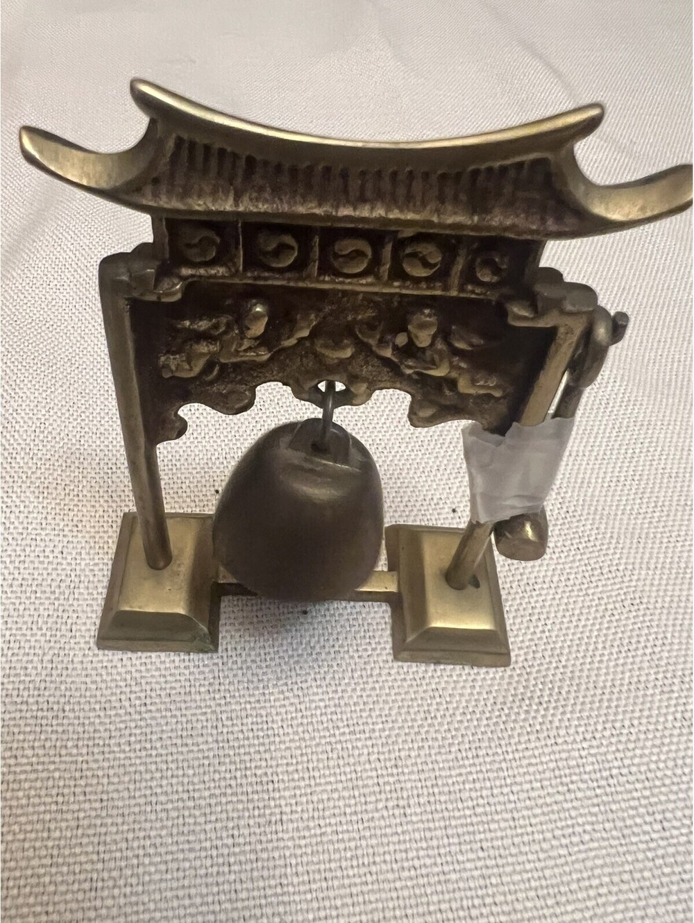 VINTAGE BRASS ASIAN PAGODA GONG BELL WITH YIN YANG